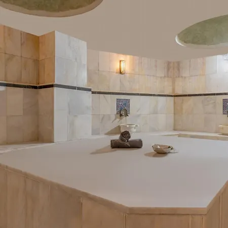 Hotel Odelia 4*