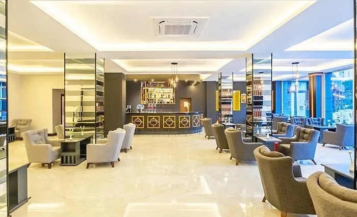 Отель Odelia 5*
